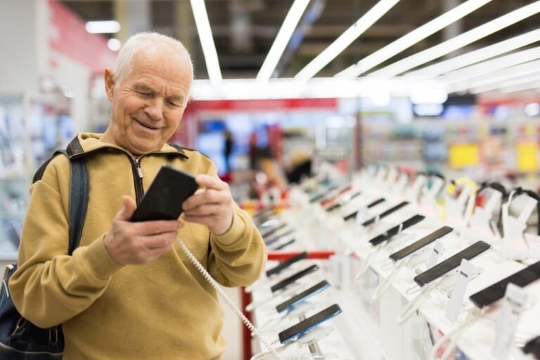 ask-the-techspert:-upgrading-your-phone-made-easy-–-senior-planet-from-aarp