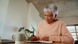 memoir:-why-writing-your-personal-story-can-be-the-ultimate…