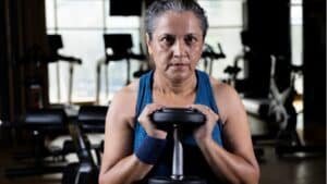 here's-why-women-over-55-should-prioritize-strength-and-balance…