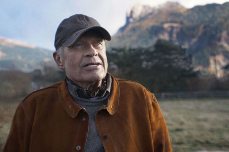 senior-planet-talks-to…kelsey-grammer-–-senior-planet-from-aarp